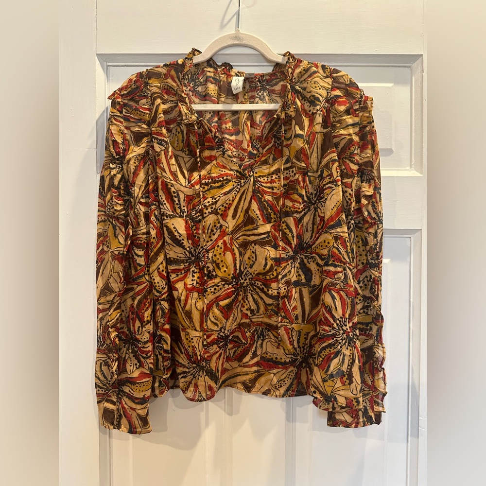NWOT Joie Blouse top sparkly holiday ruffle floral dressy like doen ulla Johnson